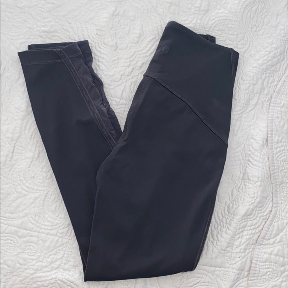 Lululemon high rise 25” dark charcoal gray